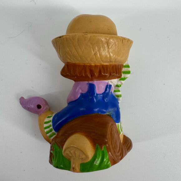 Huckleberry Pie Vintage 1982 PVC Fishing Figure Kenner Strawberry Shortcake - Picture 2 of 4